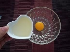 加入油，【油就是普通的食用油。】