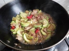 加入水烧开