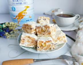 然后等充分冷却。切块装盘即可。