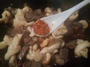 喜欢吃辣的可以放一点辣椒粉