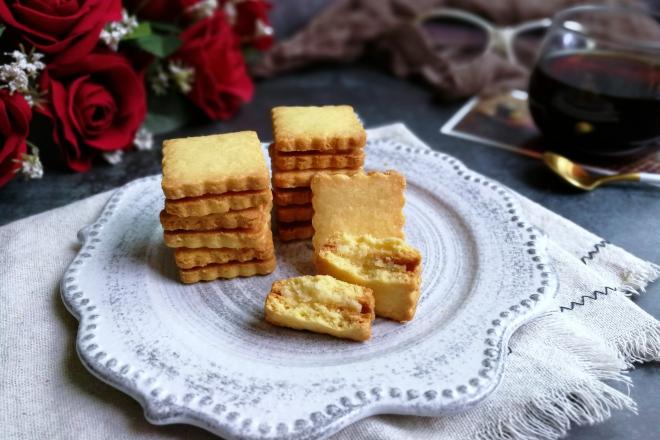 椰蓉芝士夹心饼干