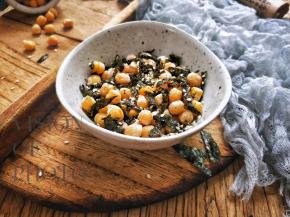 放烤箱160度烤15分钟，翻拌匀再烤15分钟。