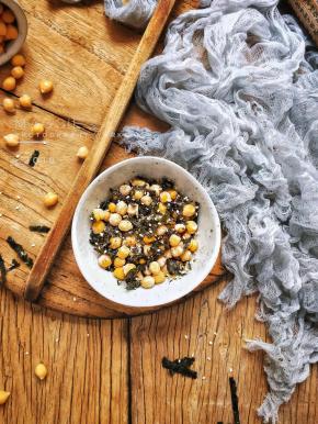 取出，平铺晾凉。
～我为了拍照装小碗中。