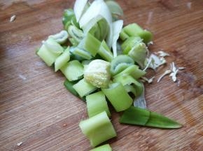 葱花切段