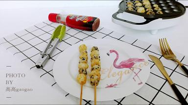 直接吃或者挤上自己喜欢的番茄酱之类都可以