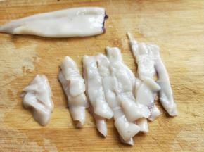 再切条，不要切的太细。