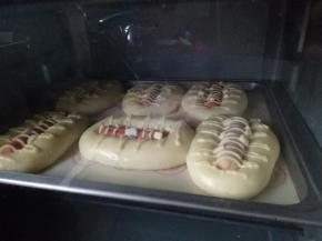 放入烤箱170度中层烤20分钟