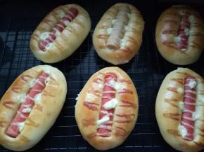 出炉晾凉就可以密封保存了