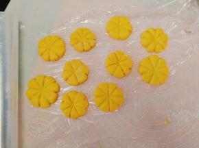 依次完成
