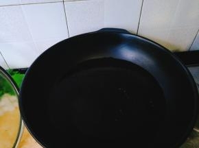 锅里放水