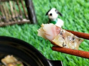 咸鱼肉鲜美极了。