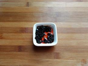 老干妈豆鼓酱两勺备用