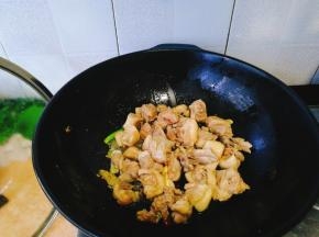 翻炒均匀