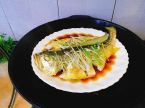 已经蒸好了，不加一滴油，非常鲜美