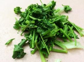 香菜切段