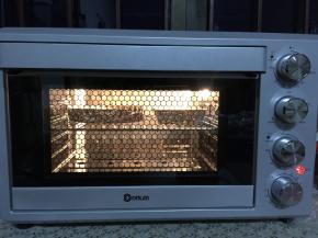 16、送进预热好的烤箱中层，170度烤30分钟