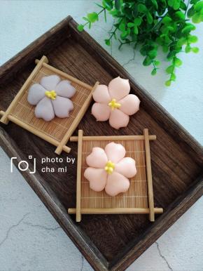 萌
