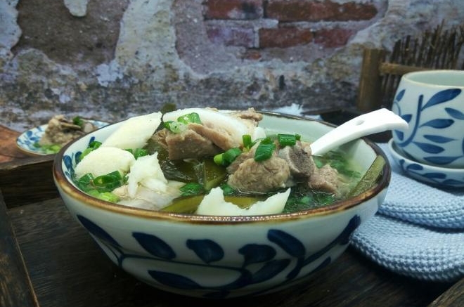 排骨山药海带汤