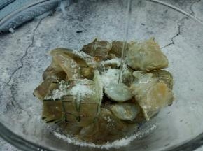 白酒一勺，杀菌的