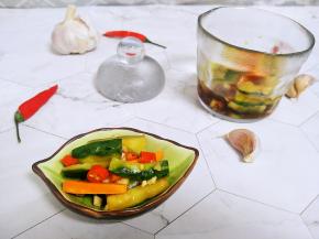 配粉面配粥都非常适合，酸辣脆，可好吃了，