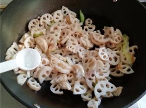 加入一勺盐