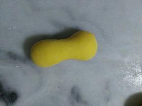 中间搓细一些。