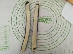 中间切开成两半。