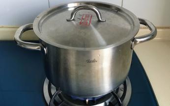 加盖煮至八成熟