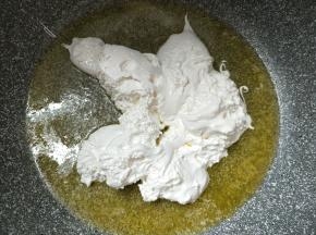 加入液体棉花糖。