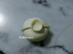 对称的夹另一边，一共夹8条。