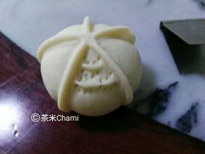 然后玩一下阶梯了，小弯夹最上面夹一个，第二排夹两个，第三排夹三个，第四排夹三个。
五个边瓣都这么夹下来。