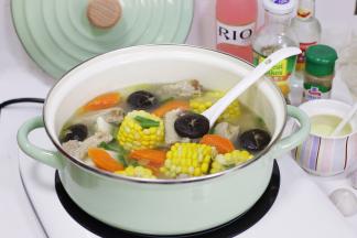 最后撒上少许葱花。