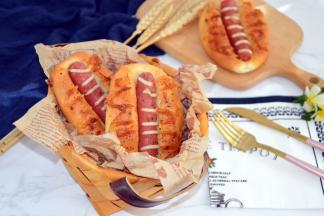 出炉放一旁凉透，密封保存