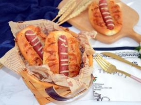 出炉放一旁凉透，密封保存