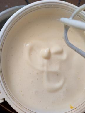 蛋液低落不迅速消失