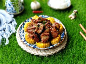 盛出装盘，撒上葱花。