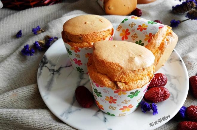 红枣葡萄干蛋糕杯