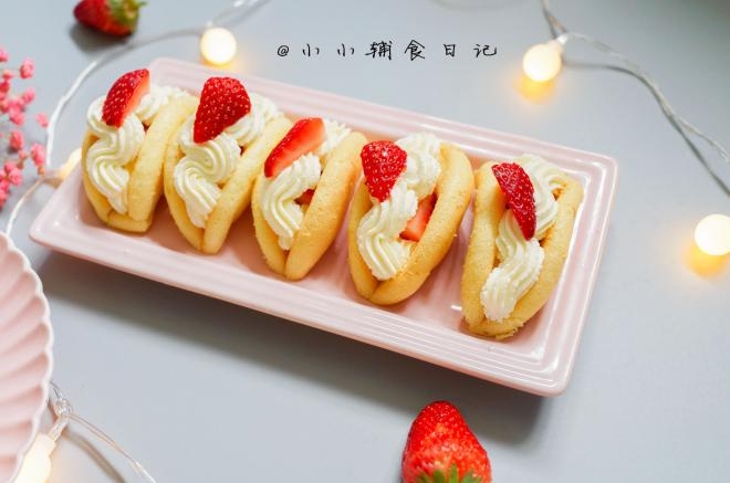 草莓小贝