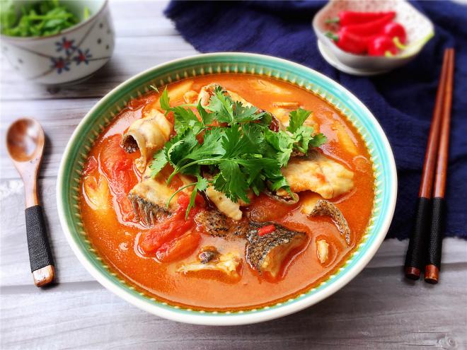 酸汤乌鱼片（冬阴功汤版）