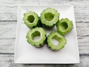 再挖去中间的籽