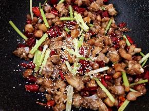 撒上一把熟白芝麻