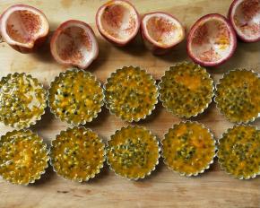 全部挖好，装好，放冰箱冷藏。