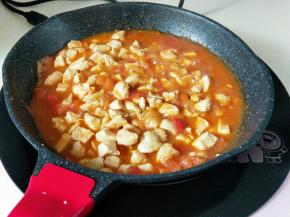 将其烧开，煮3分钟。