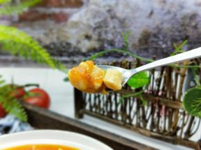 一勺一勺特别好吃。