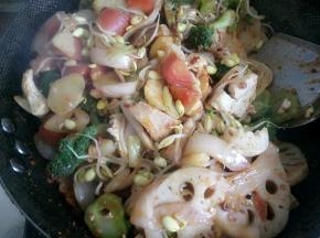 翻炒入味