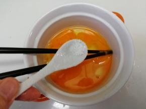 加入适量盐