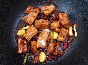 加入鸡粉