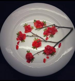 草莓梅花