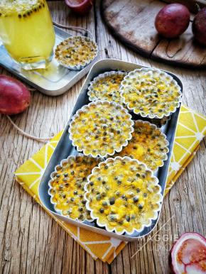 冷冻一天以后就可以取出，倒出装密封袋里继续放冰箱冷藏。