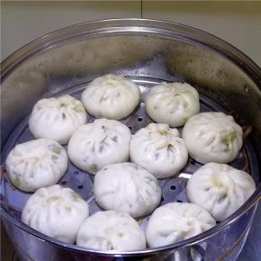 蒸锅水加热，开锅后蒸15--20分钟即可。